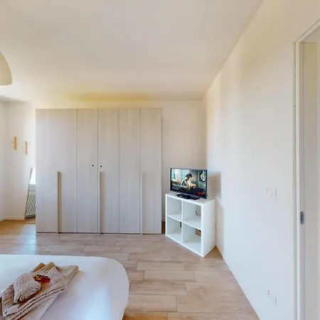 Apartman Accogliente Con Vista San Luca Bologna